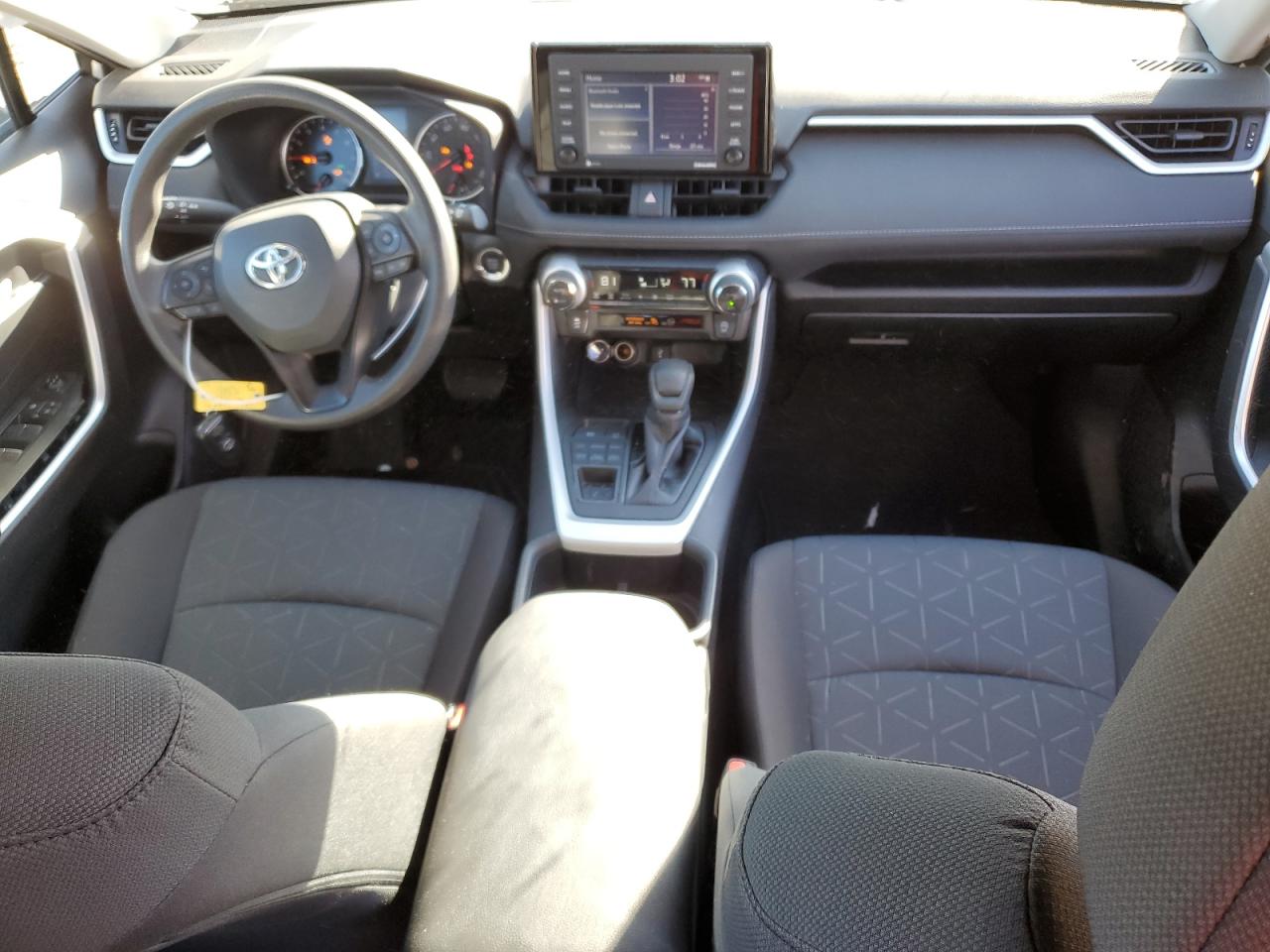2022 Toyota RAV 4 - Image 8