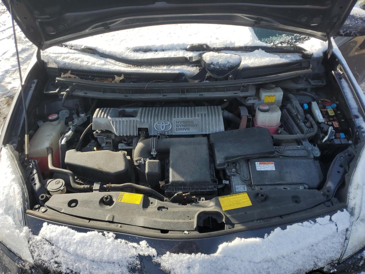 2014 Toyota Prius - Image 11