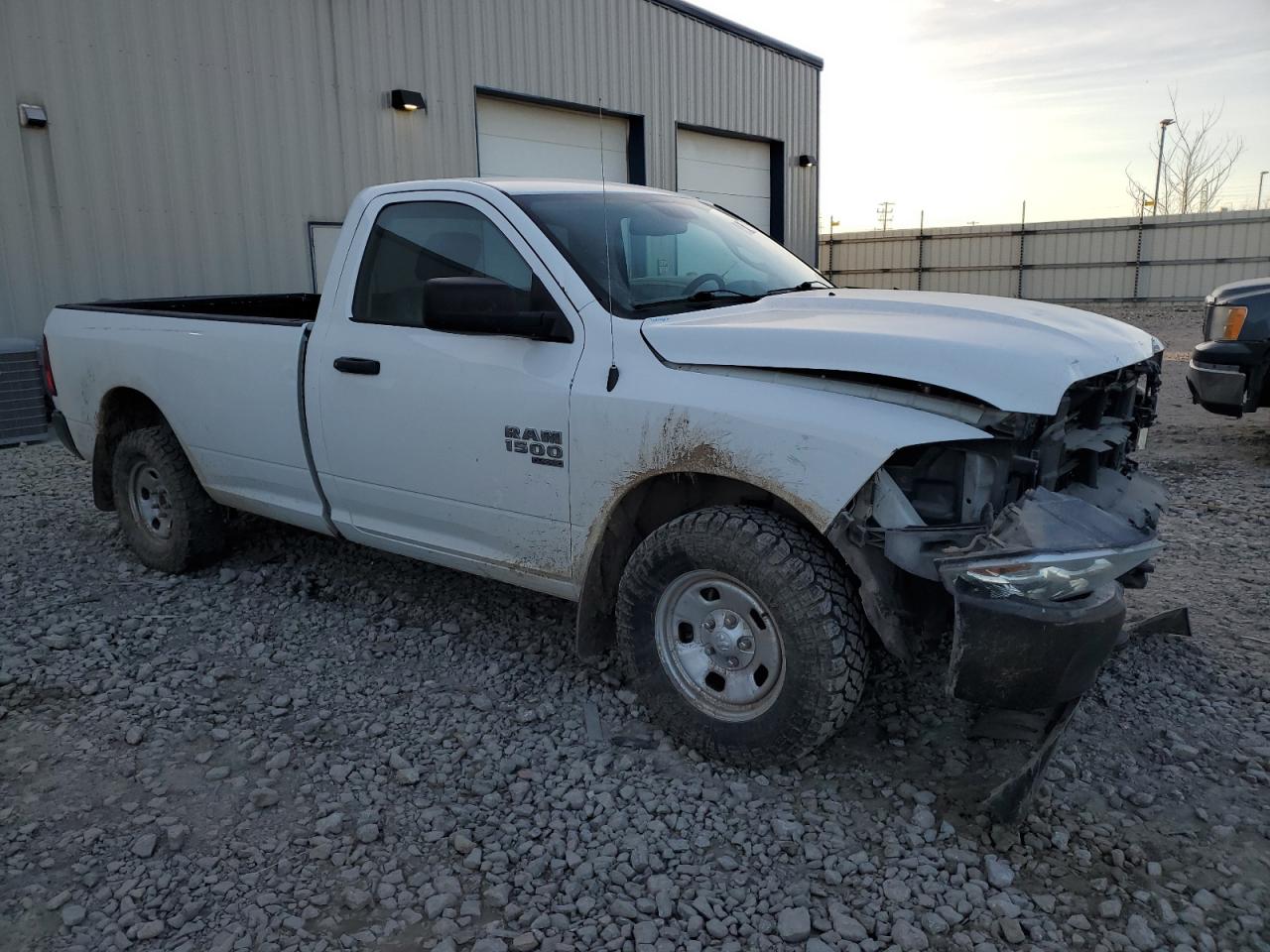 2019 RAM 1500 - Image 4