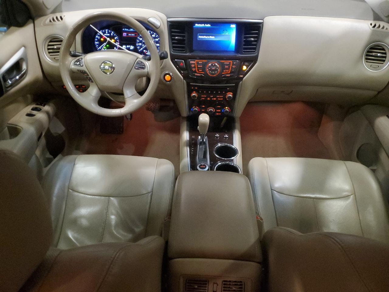 2013 Nissan Pathfinder - Image 8
