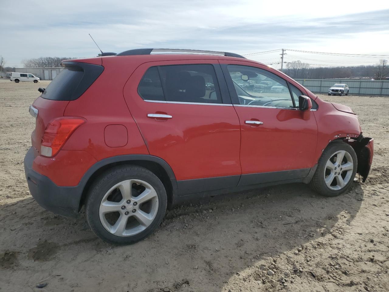 2015 Chevrolet Trax - Image 3
