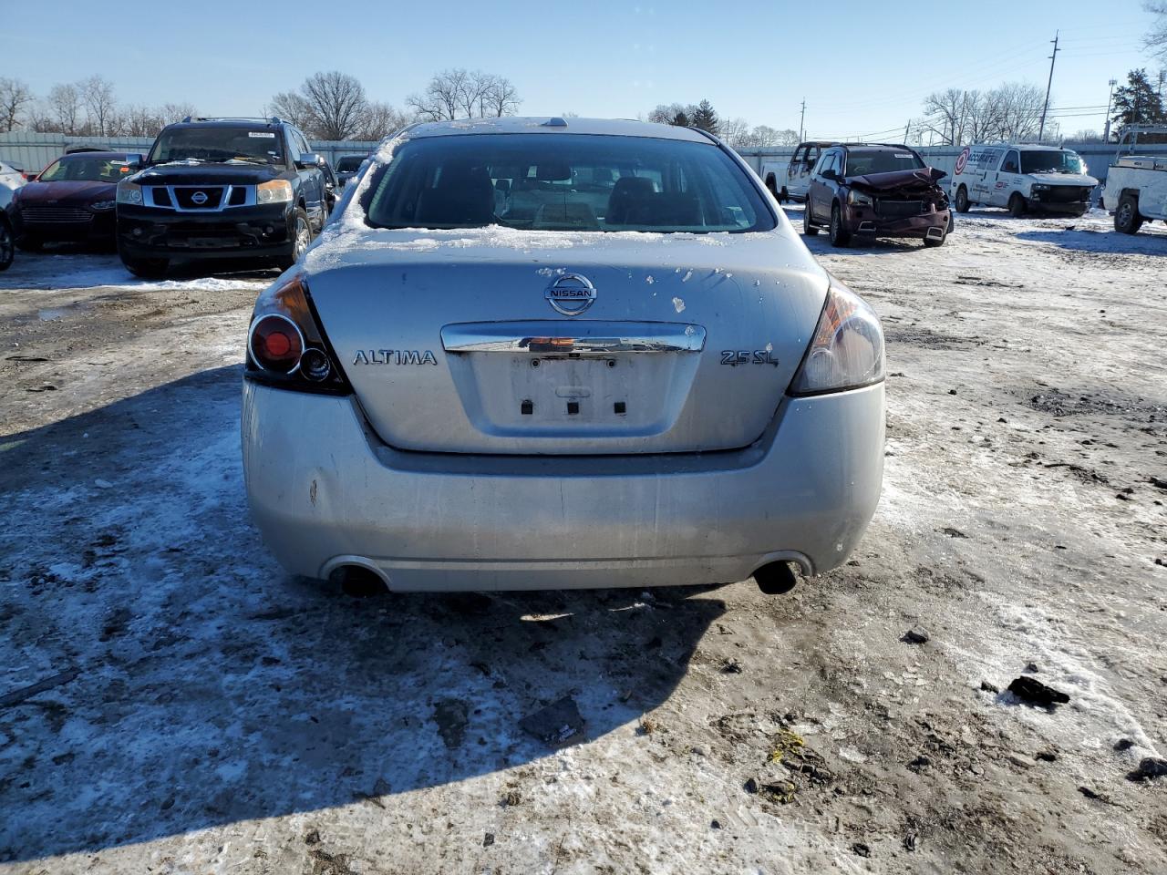 2011 Nissan Altima - Image 6