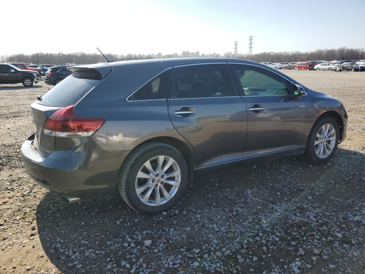 2013 Toyota Venza - Image 3
