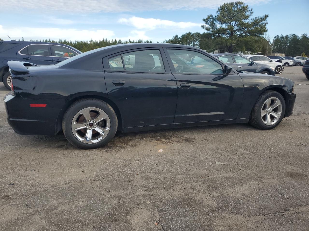 2013 Dodge Charger - Image 3