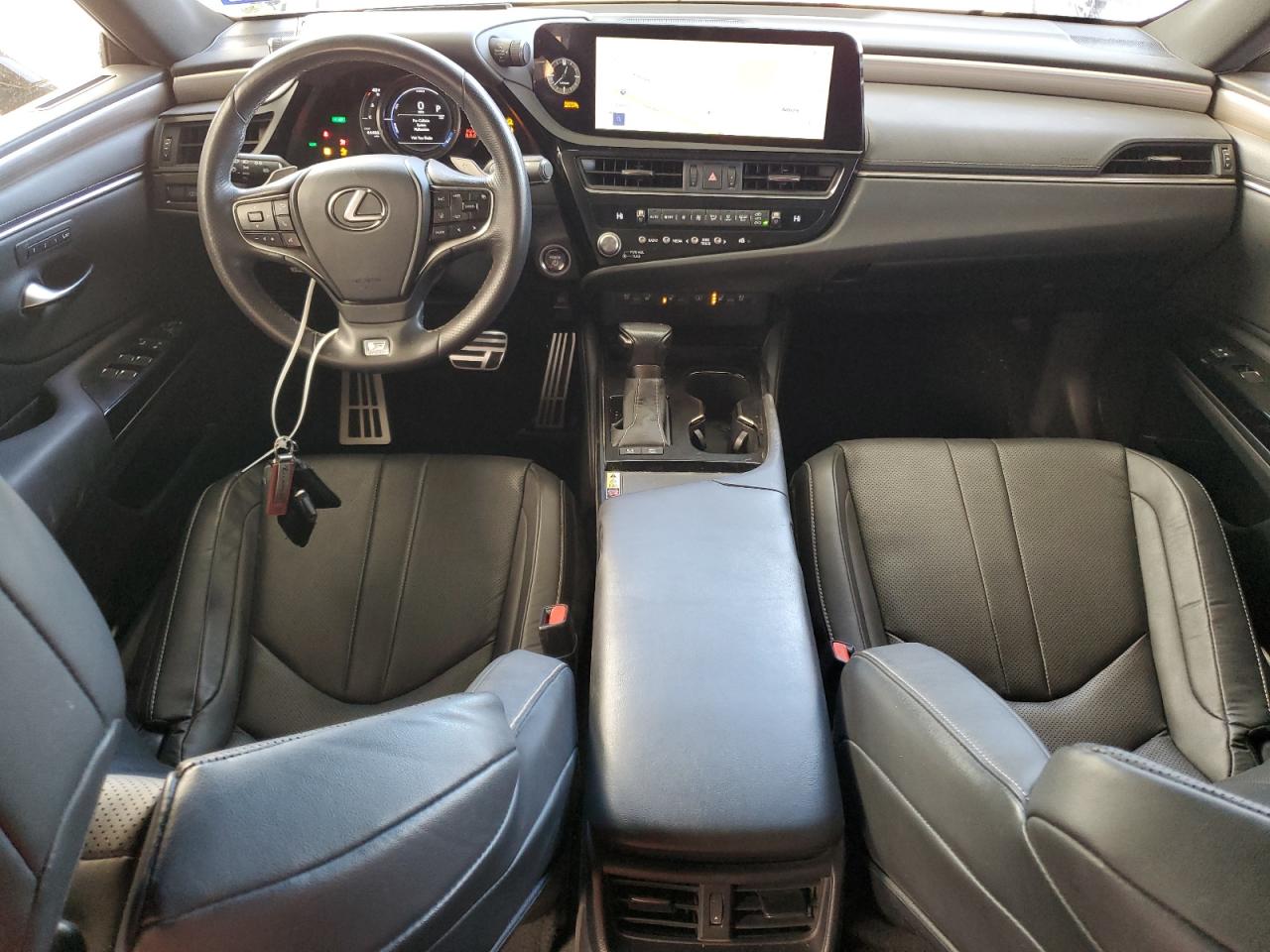2023 Lexus ES - Image 8