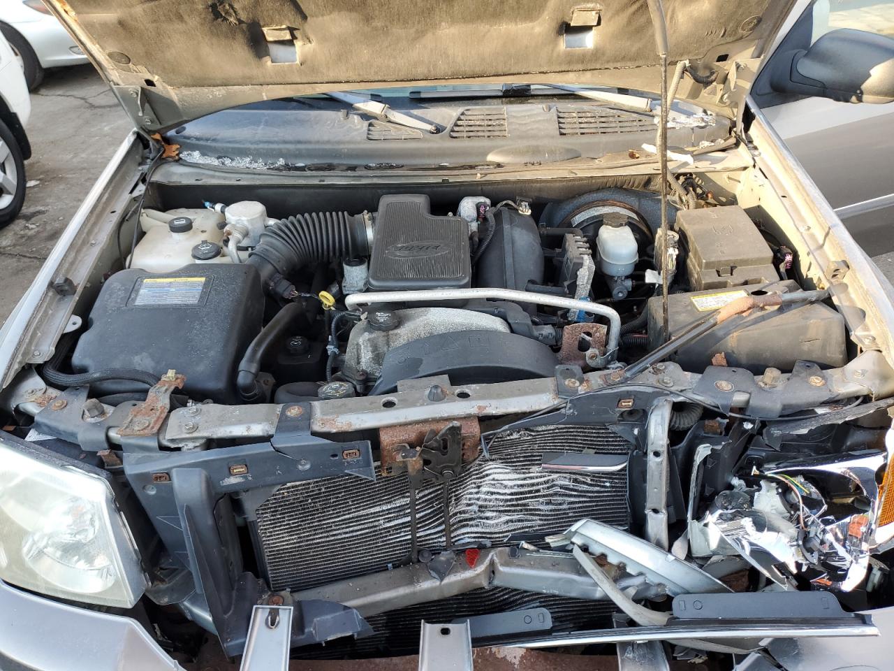 2006 GMC Envoy - Image 12