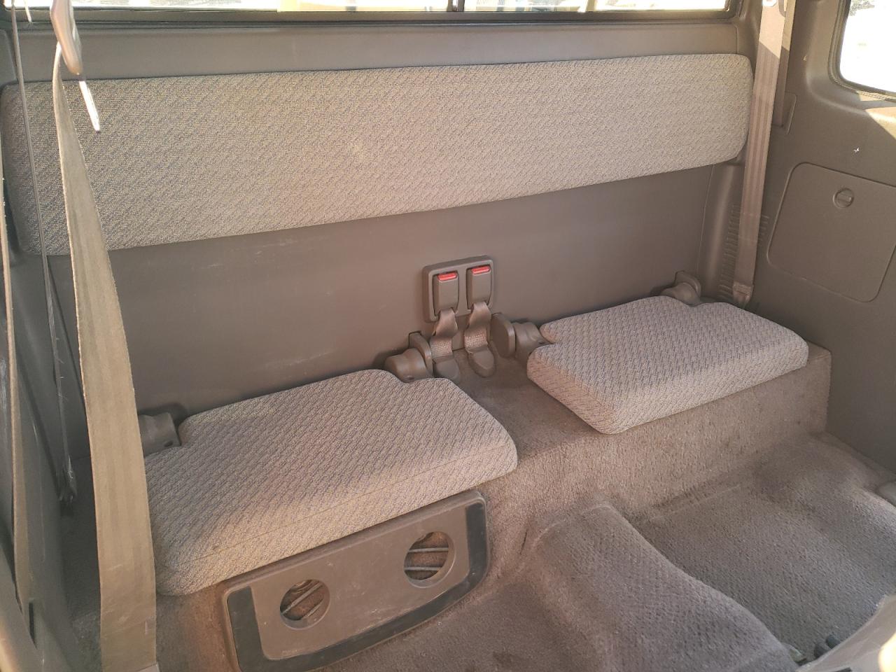1995 Toyota Tacoma - Image 10