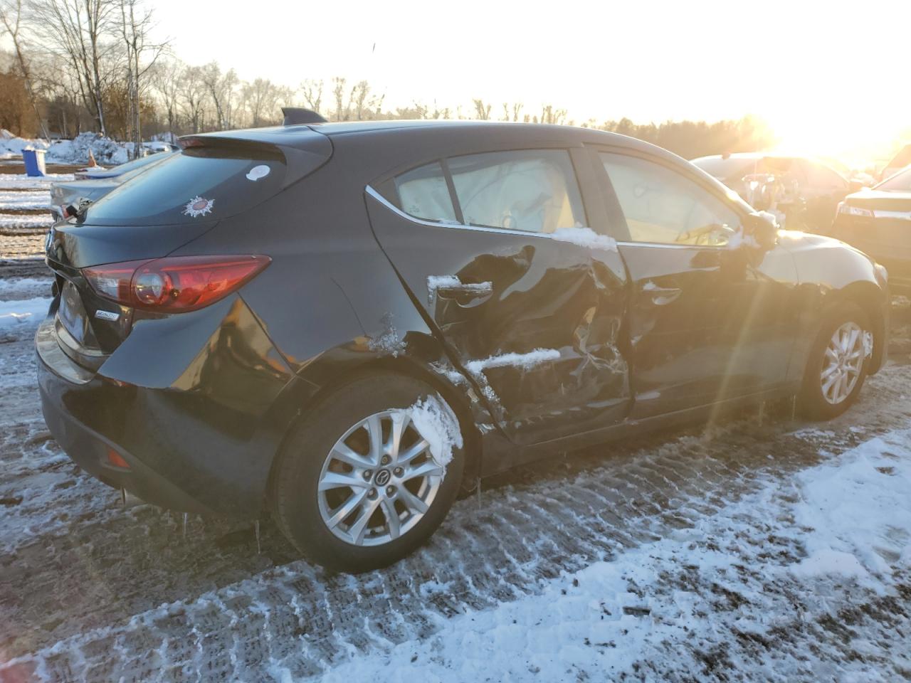 2015 Mazda 3 - Image 3