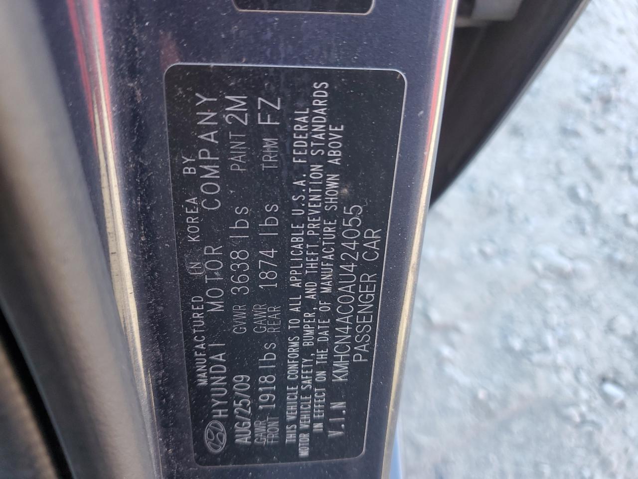 2010 Hyundai Accent - Image 12
