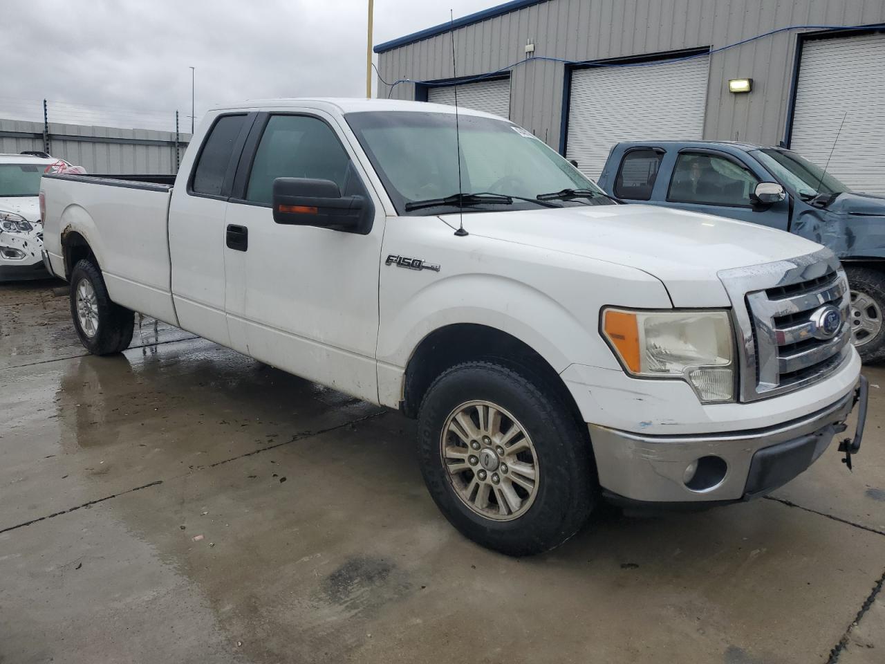 2011 Ford F-150 - Image 4