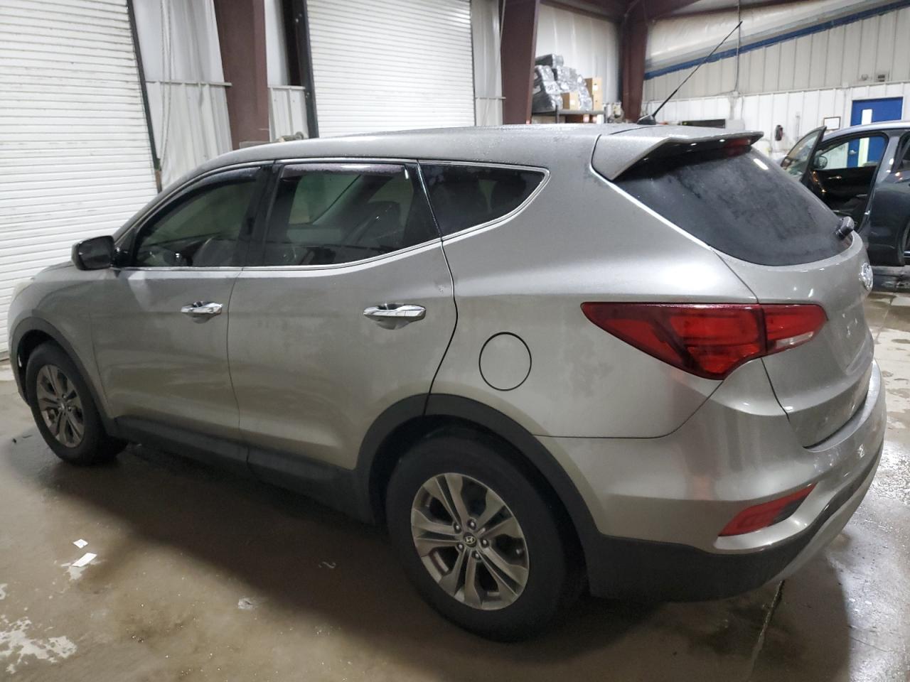 2018 Hyundai Santa Fe - Image 2