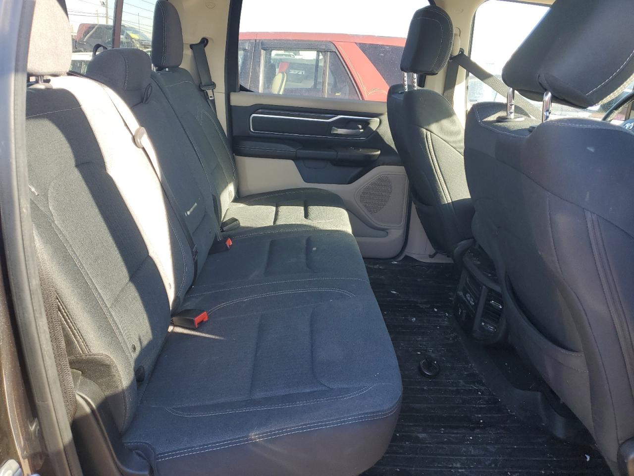 2019 RAM 1500 - Image 10