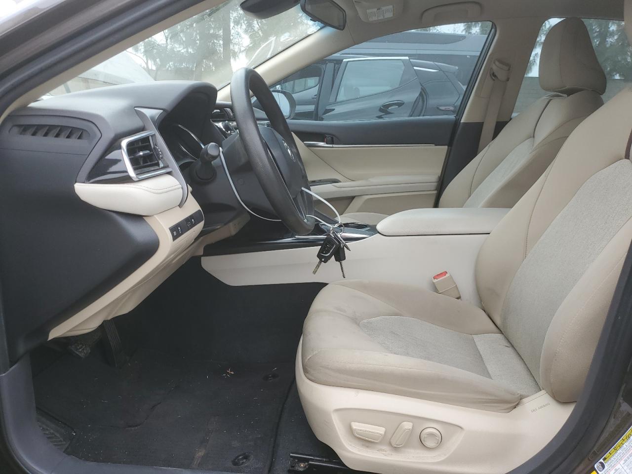 2018 Toyota Camry - Image 7
