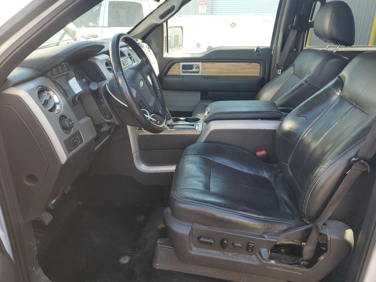 2011 Ford F-150 - Image 7