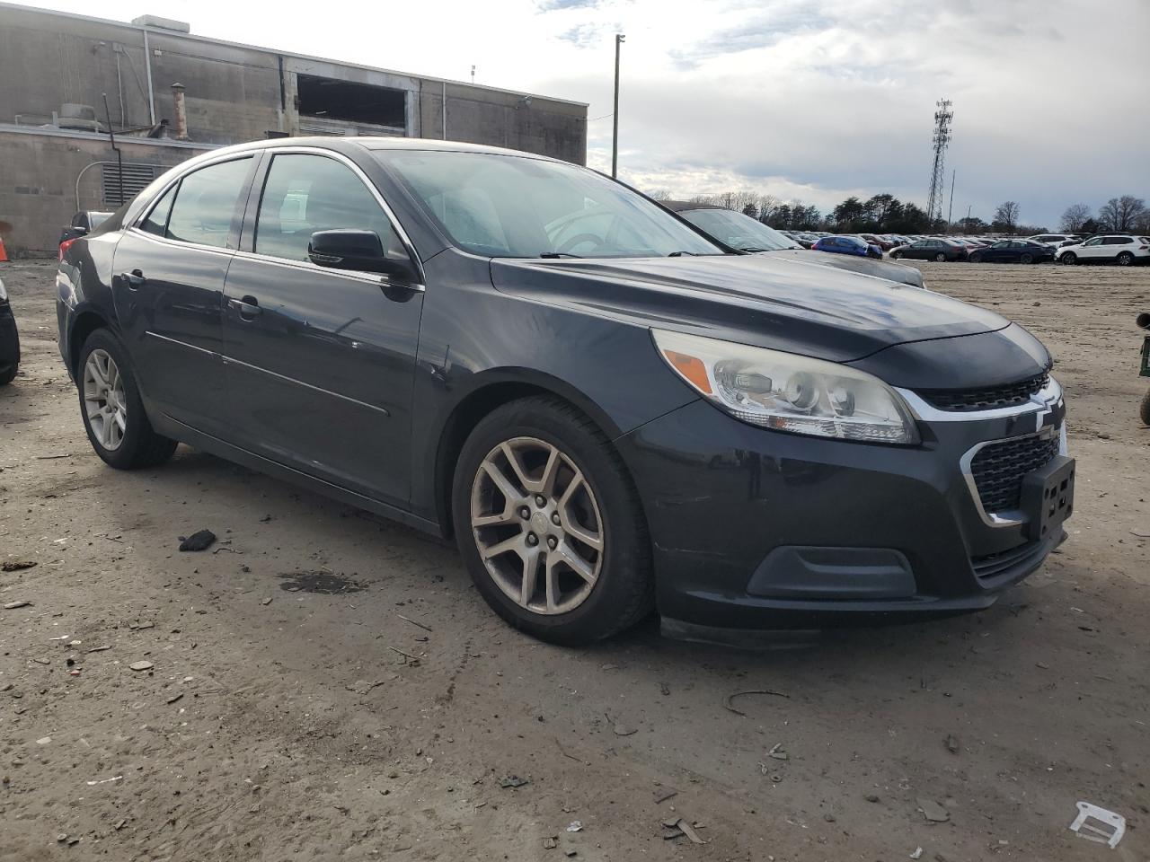 VIN 1G11C5SL2EF234525 2014 CHEVROLET MALIBU no.4