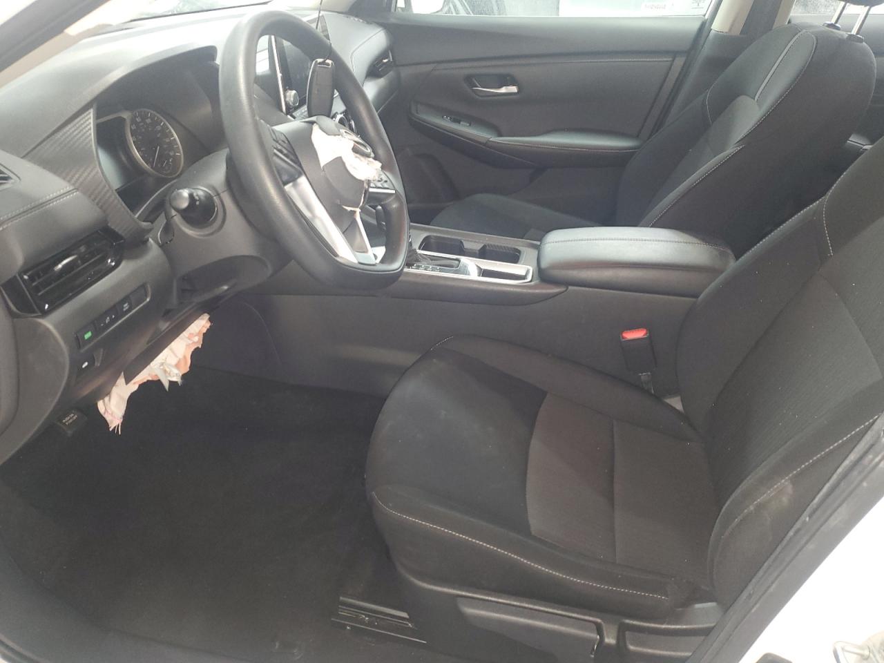 2024 Nissan Sentra - Image 7