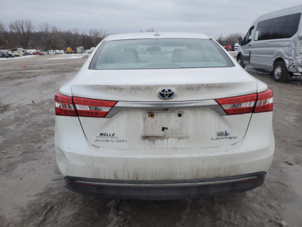 2013 Toyota Avalon - Image 6