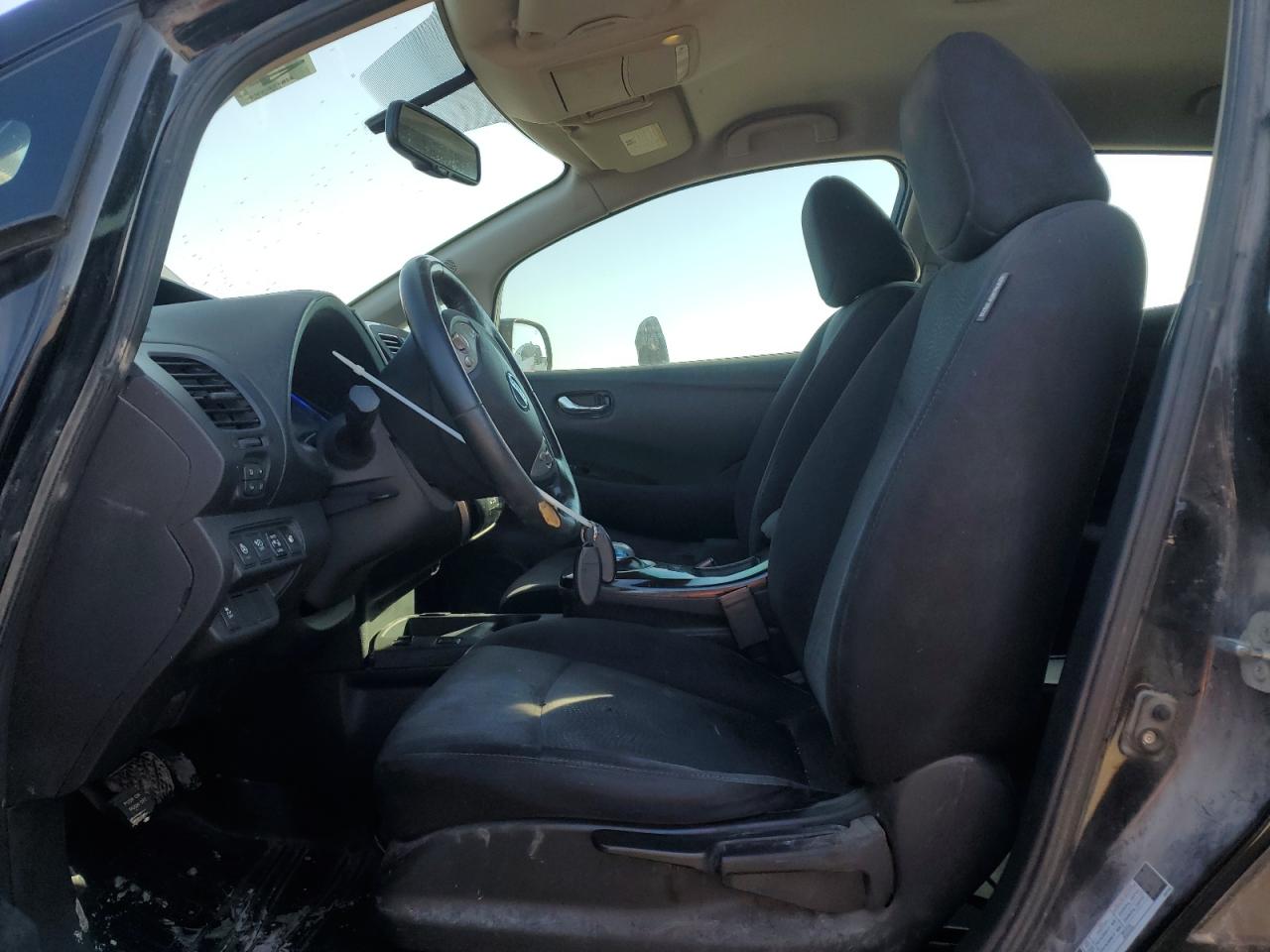 2015 Nissan Leaf - Image 7