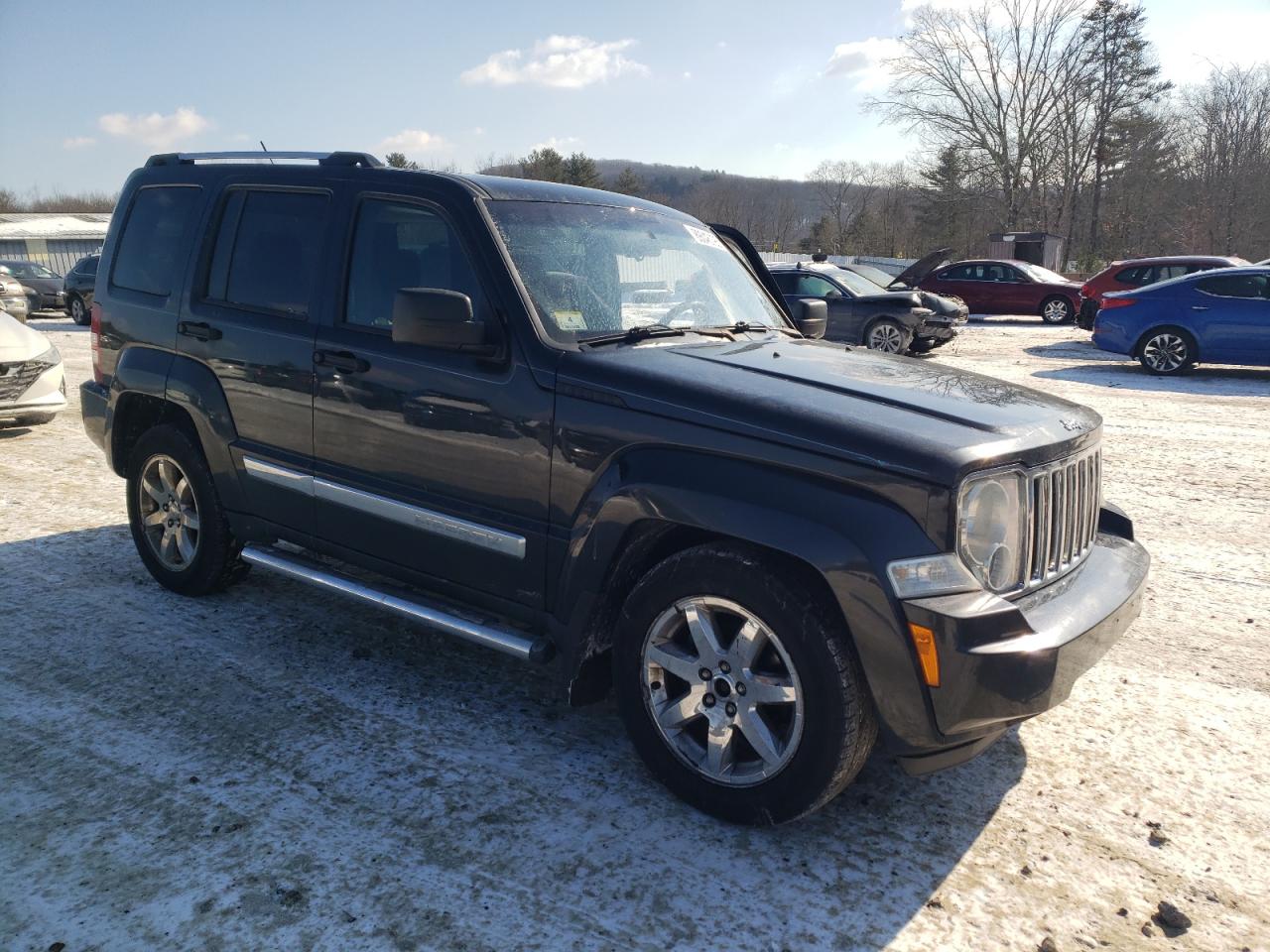 2009 Jeep Liberty (North America) - Image 4