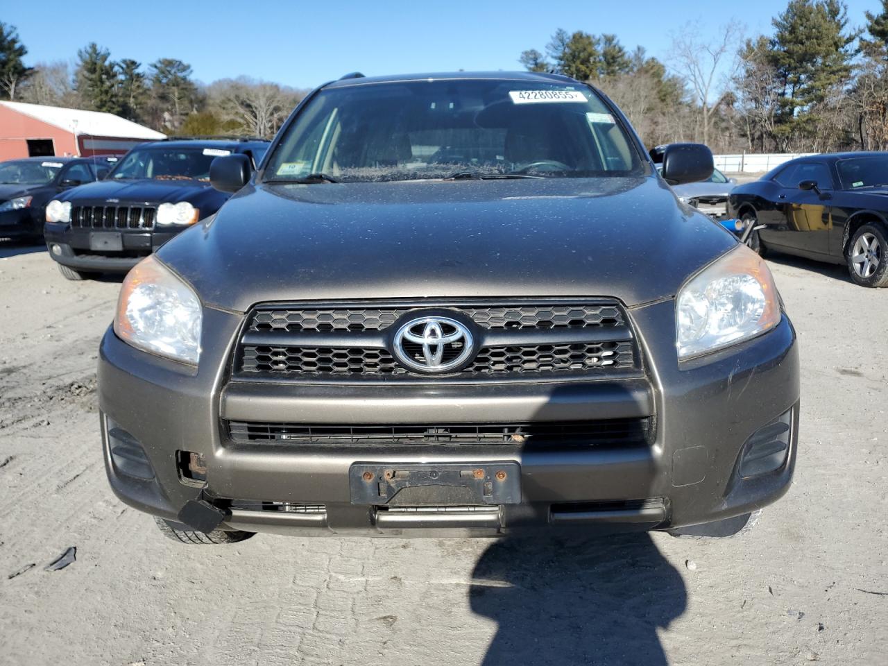 2011 Toyota RAV 4 - Image 5