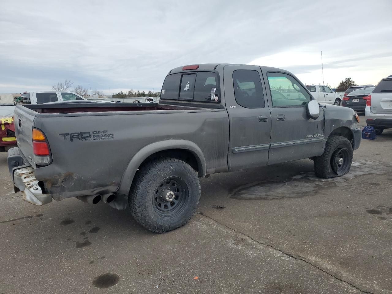 2003 Toyota Tundra - Image 3
