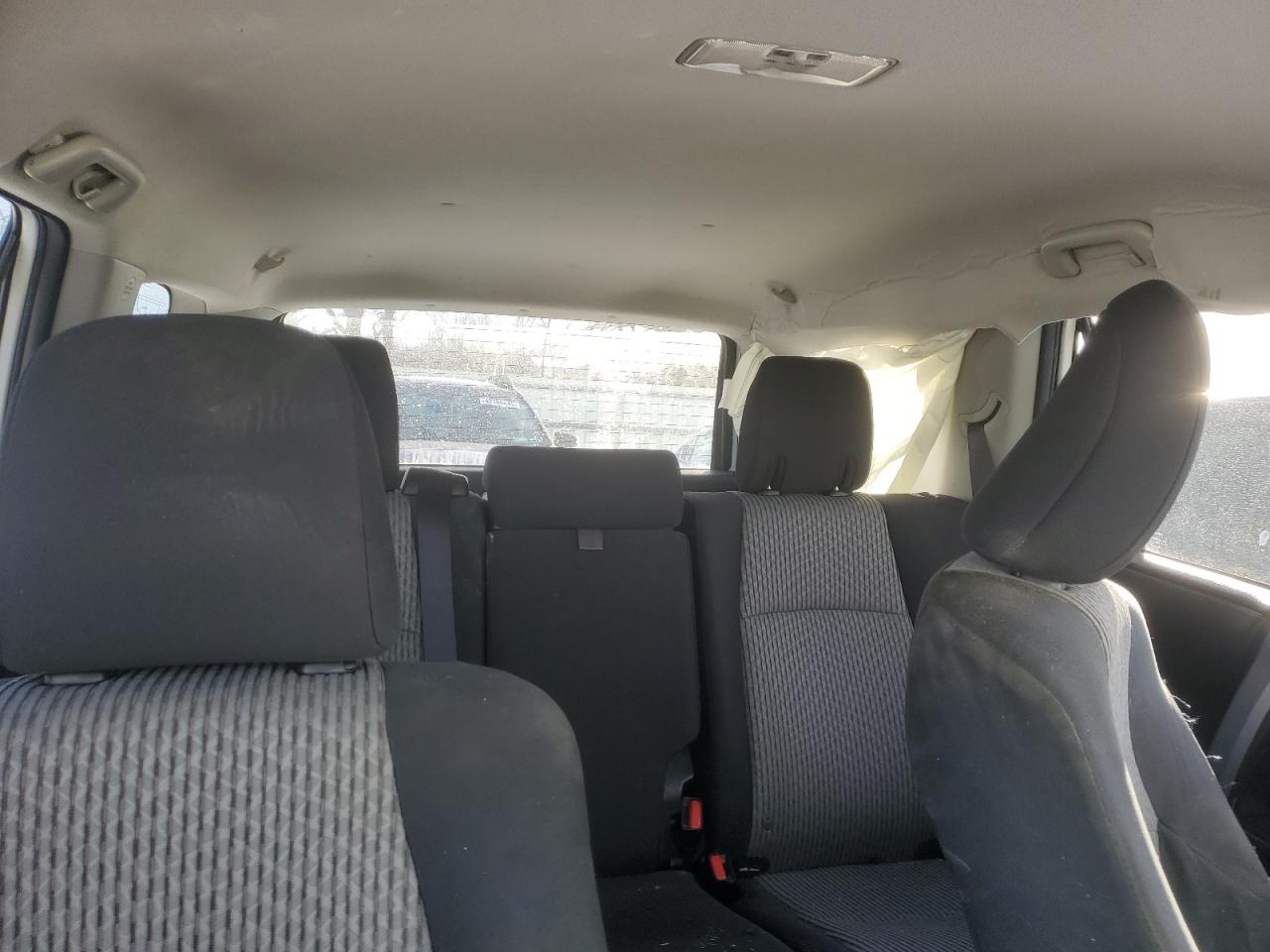 2014 Toyota 4Runner - Image 10