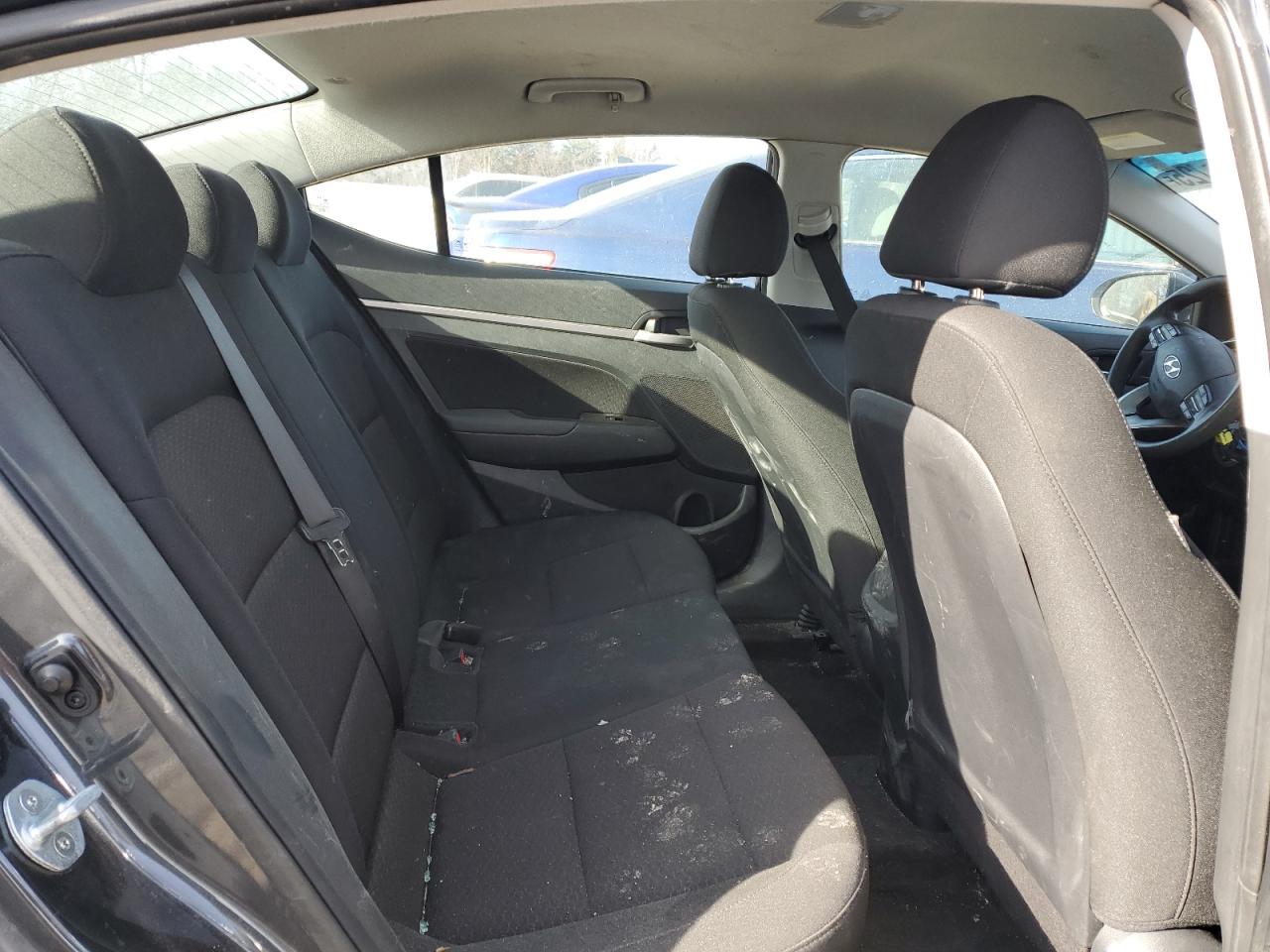 2020 Hyundai Elantra - Image 10