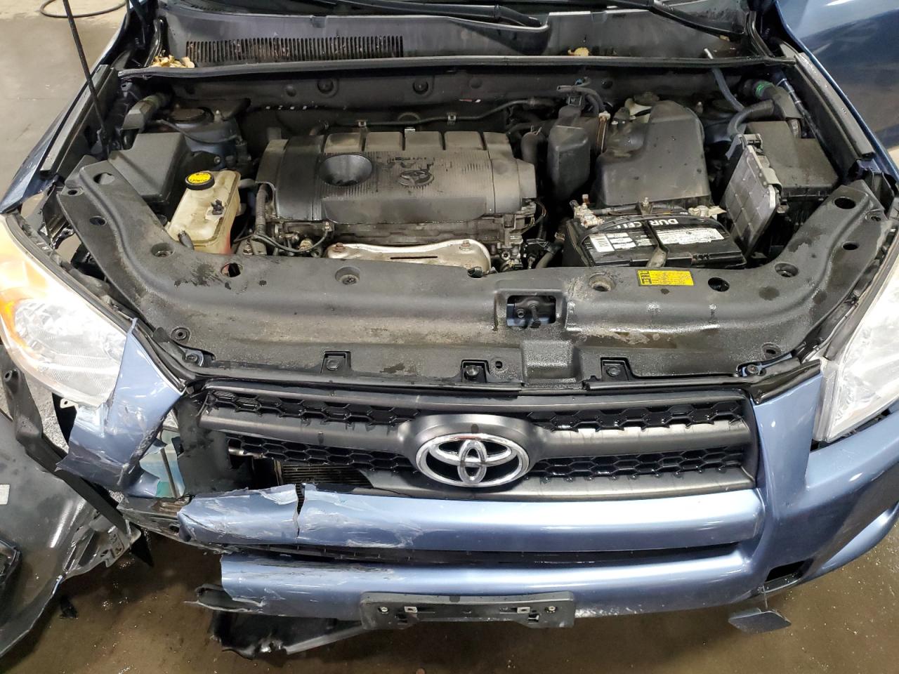 2012 Toyota RAV 4 - Image 13