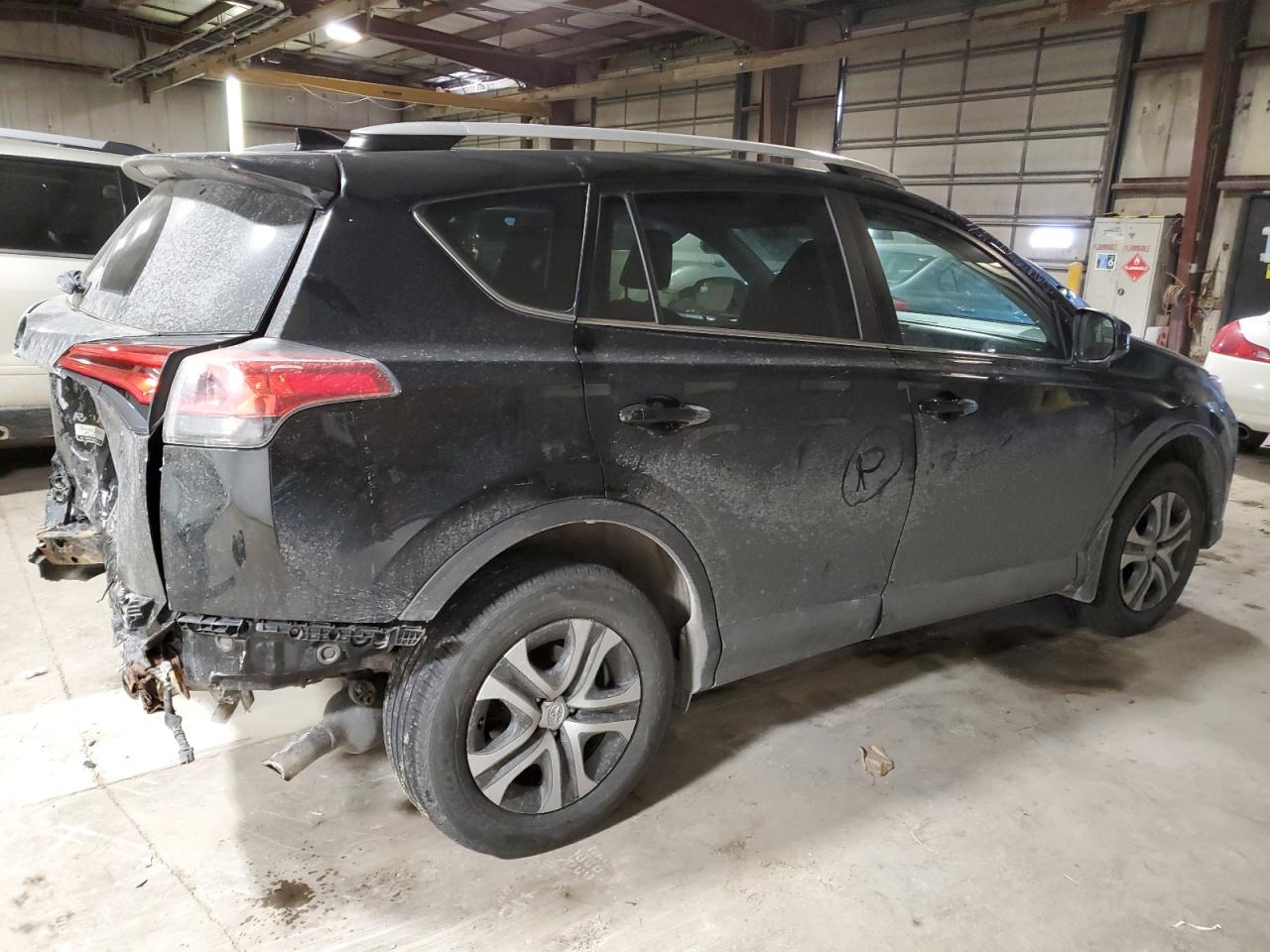 2016 Toyota RAV 4 - Image 3