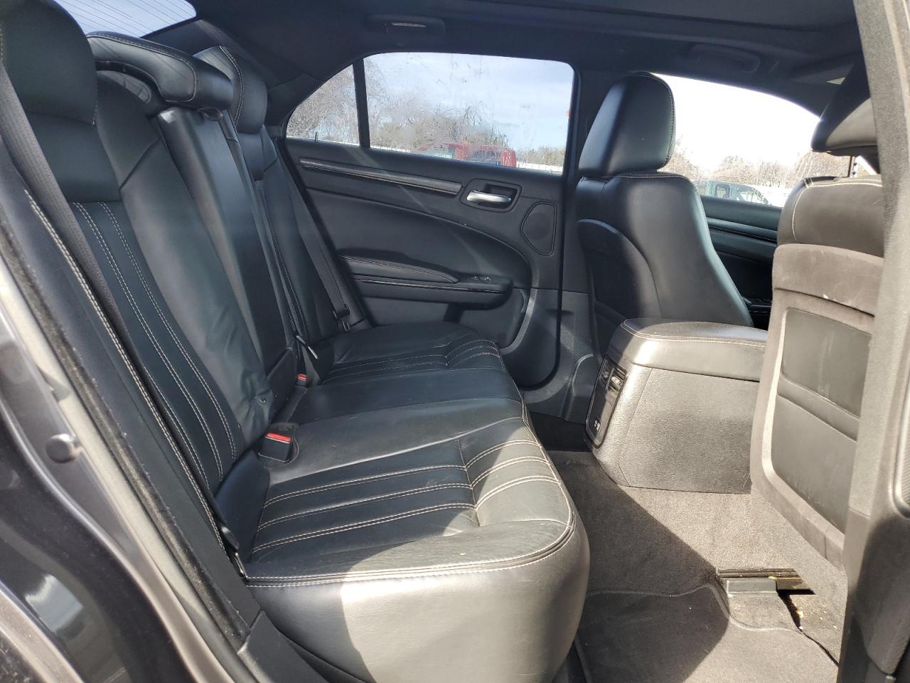 2015 Chrysler 300 S VIN: 2C3CCABG7FH859714 Lot: 88297945