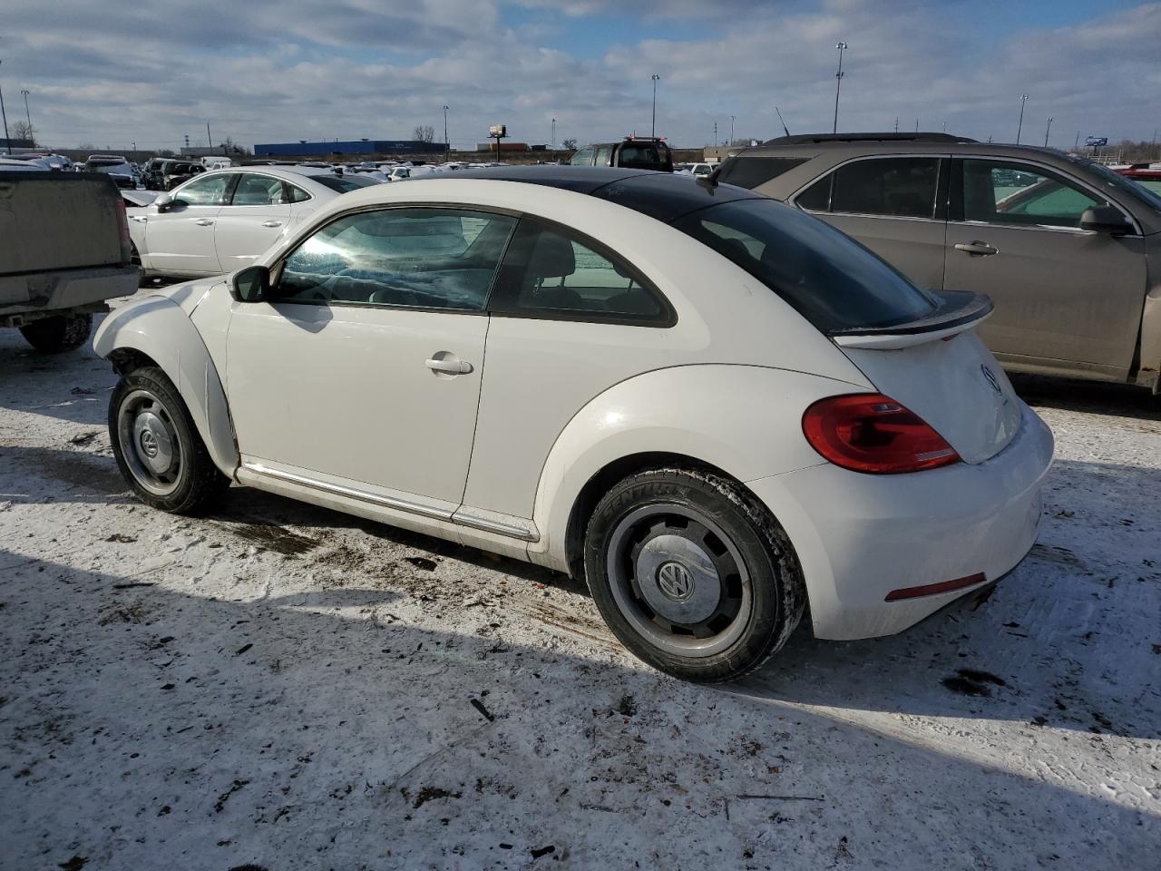 2012 Volkswagen Beetle - Image 2