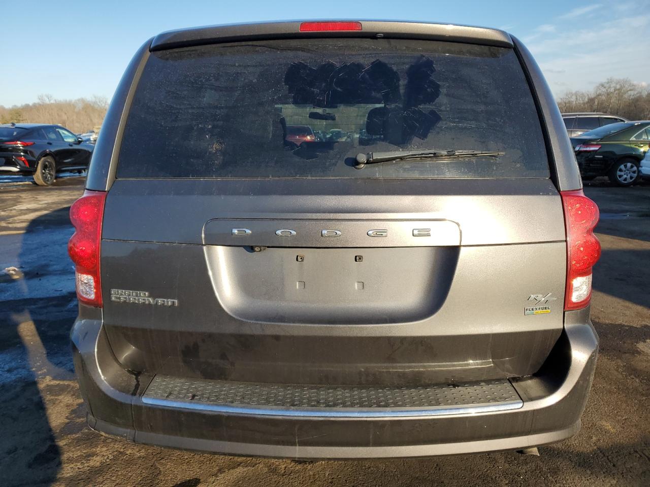 2016 Dodge Caravan - Image 6