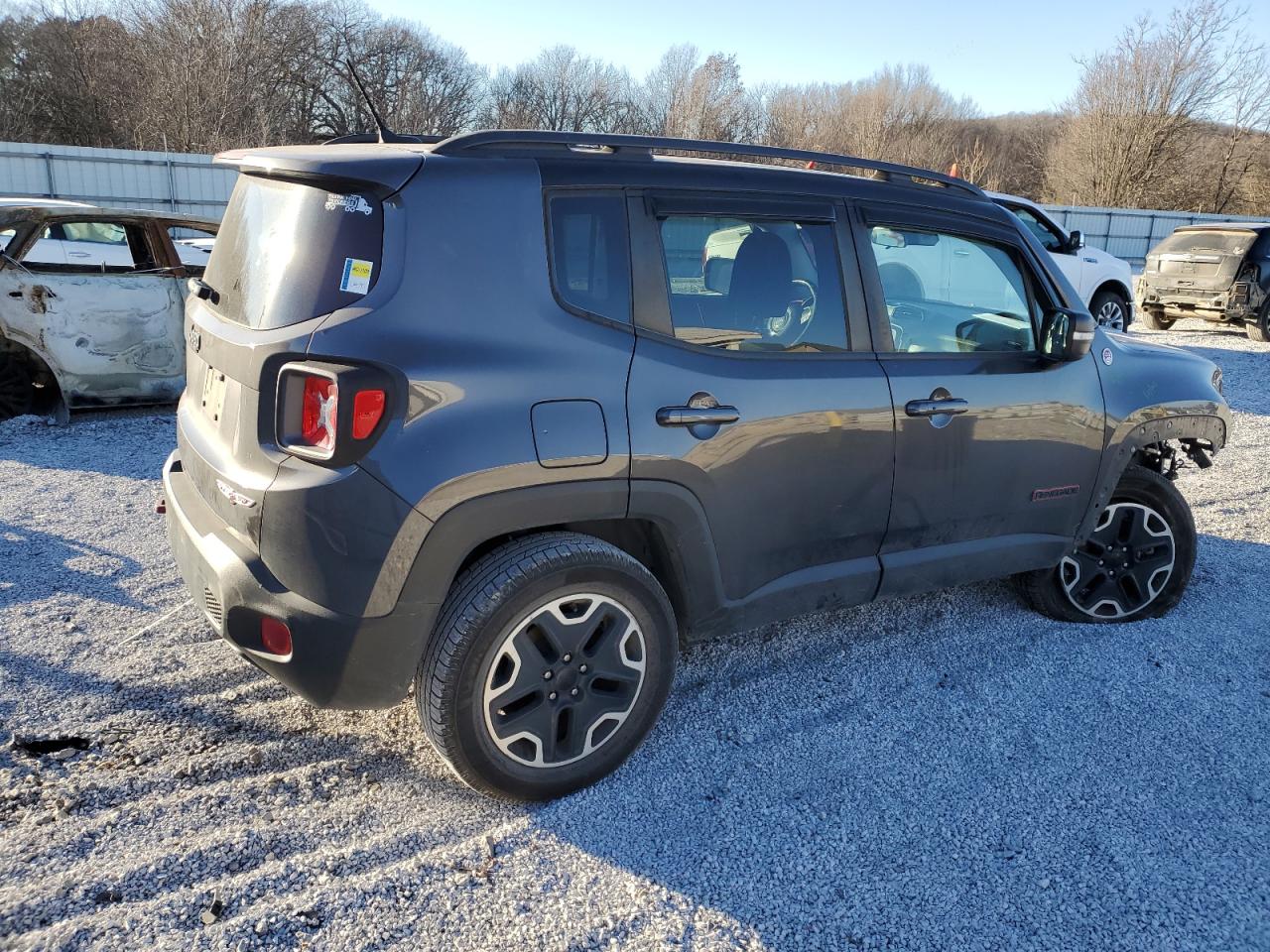 2017 Jeep Renegade - Image 3