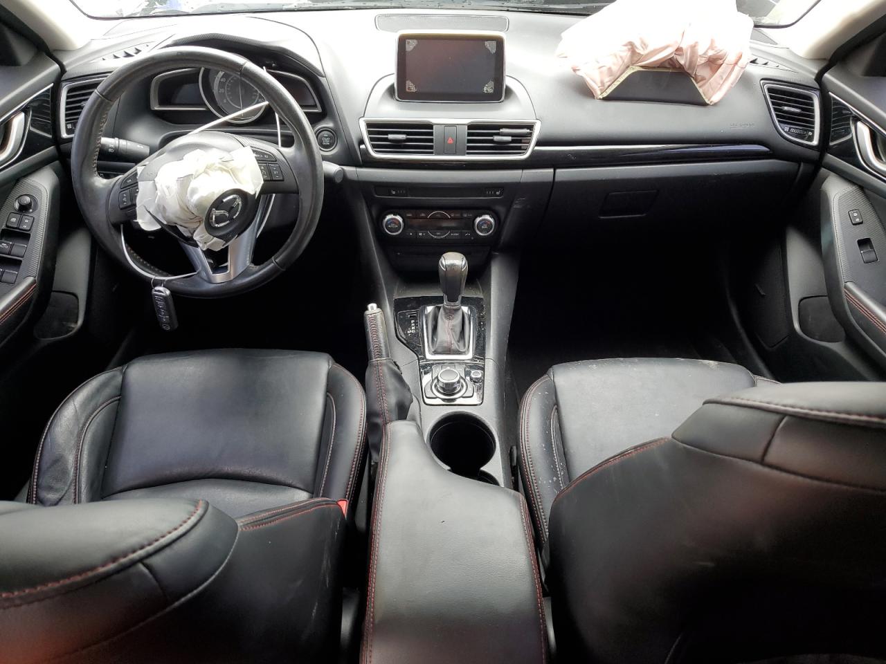 2016 Mazda 3 - Image 8
