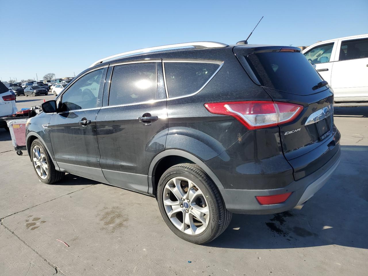 2014 Ford Escape - Image 2