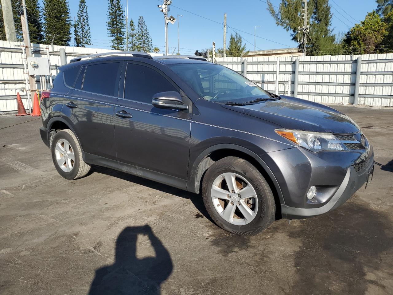 2014 Toyota RAV 4 - Image 4
