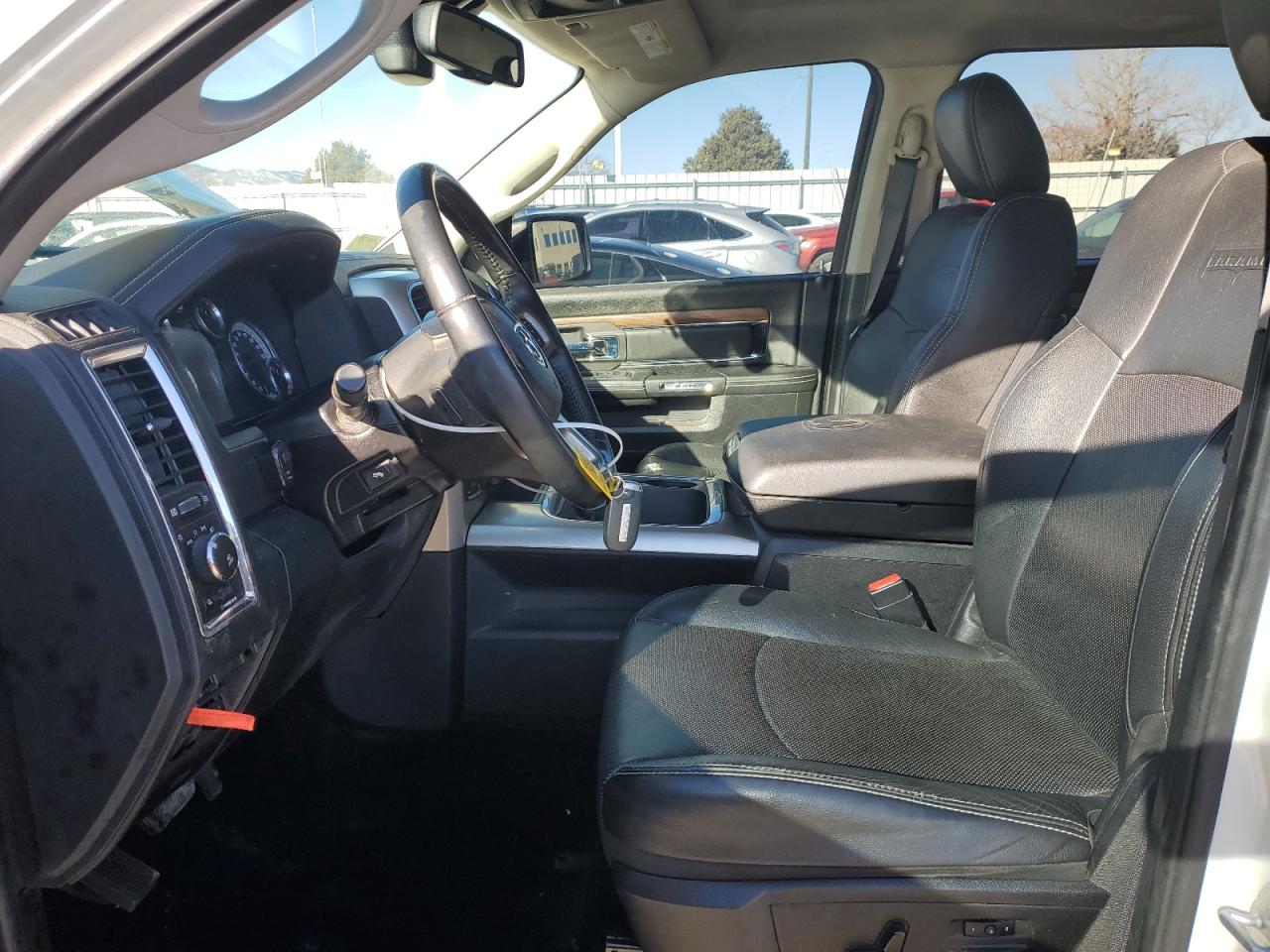2016 RAM 1500 - Image 7