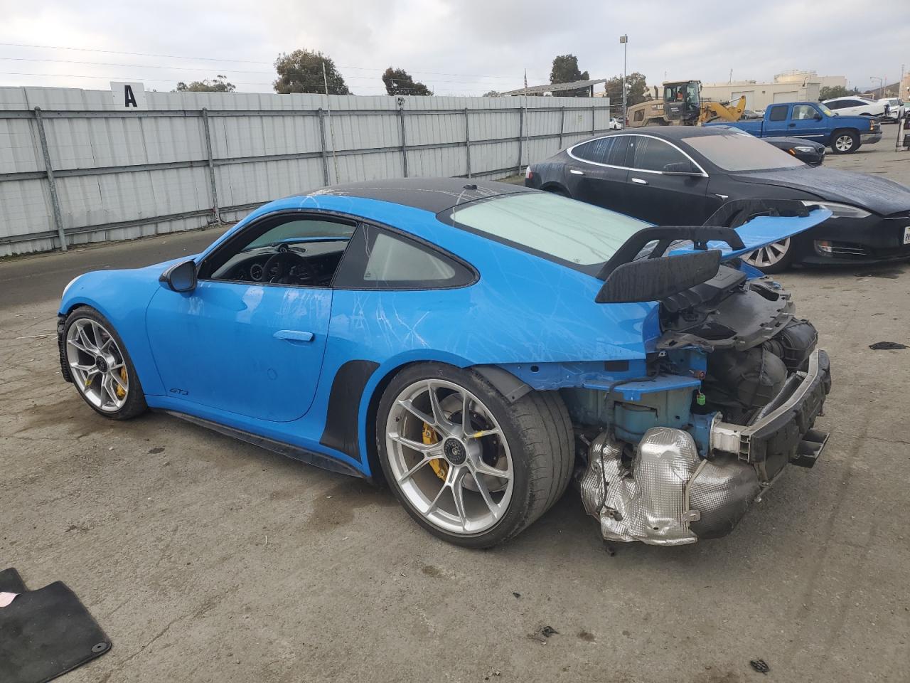 2022 Porsche 911 - Image 2