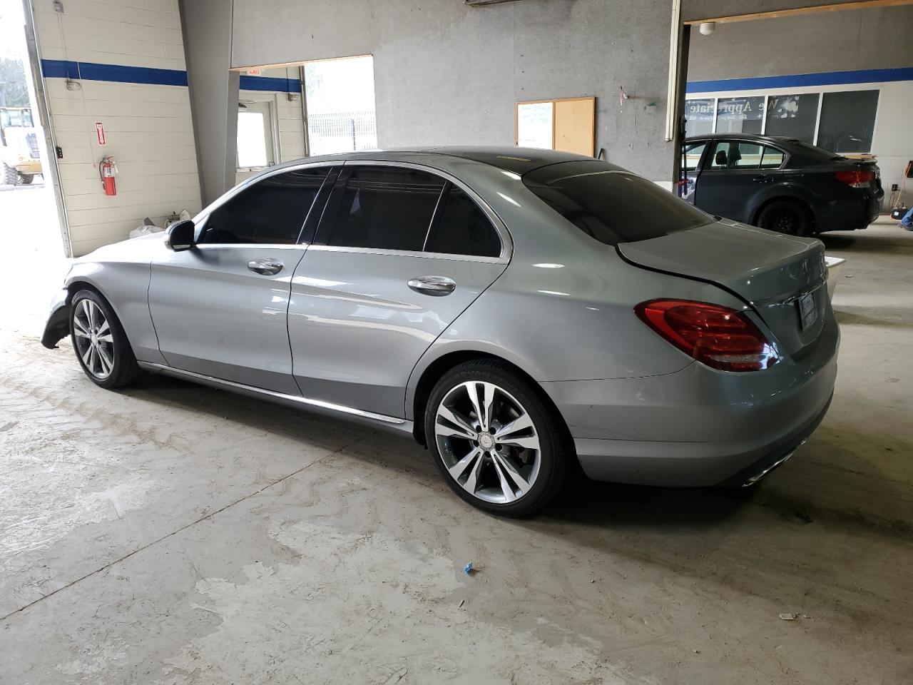 2015 Mercedes-Benz C-klasse - Image 2