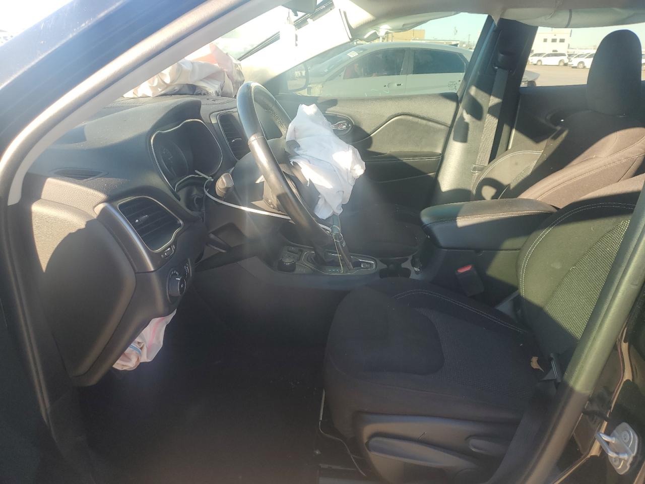 2019 Jeep Grand Cherokee - Image 7