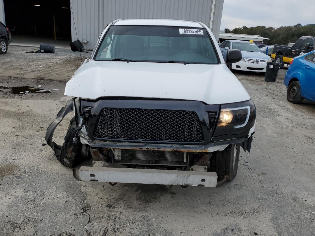 2010 Toyota Tacoma - Image 5