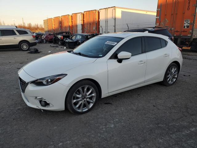 Hatchbacks MAZDA 3 2016 White