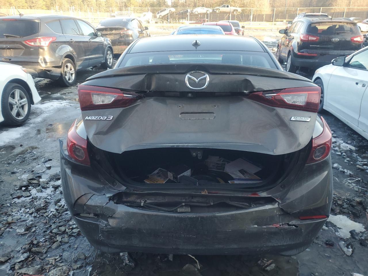 2014 Mazda 3 - Image 6