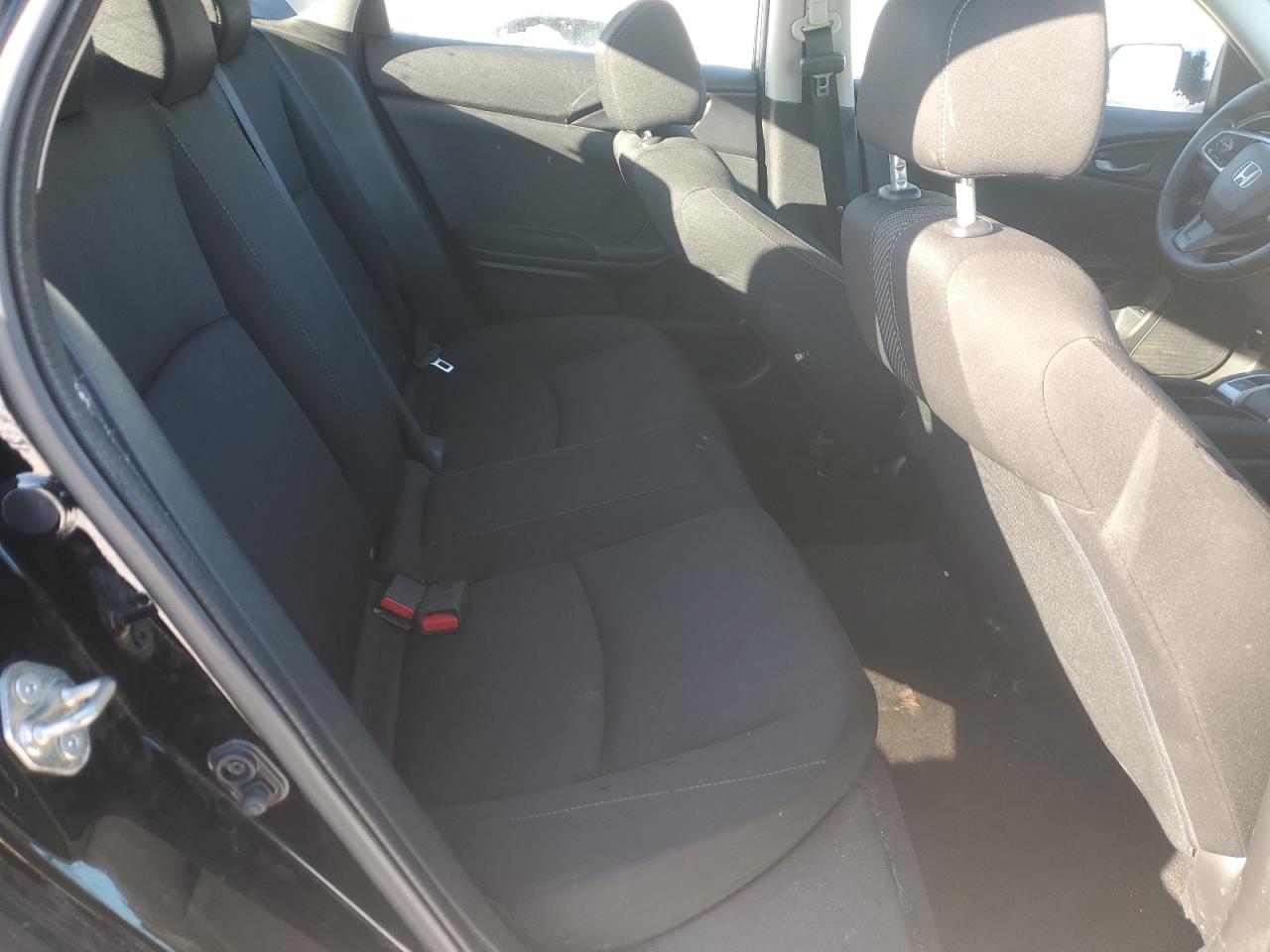 2016 Honda Civic - Image 10