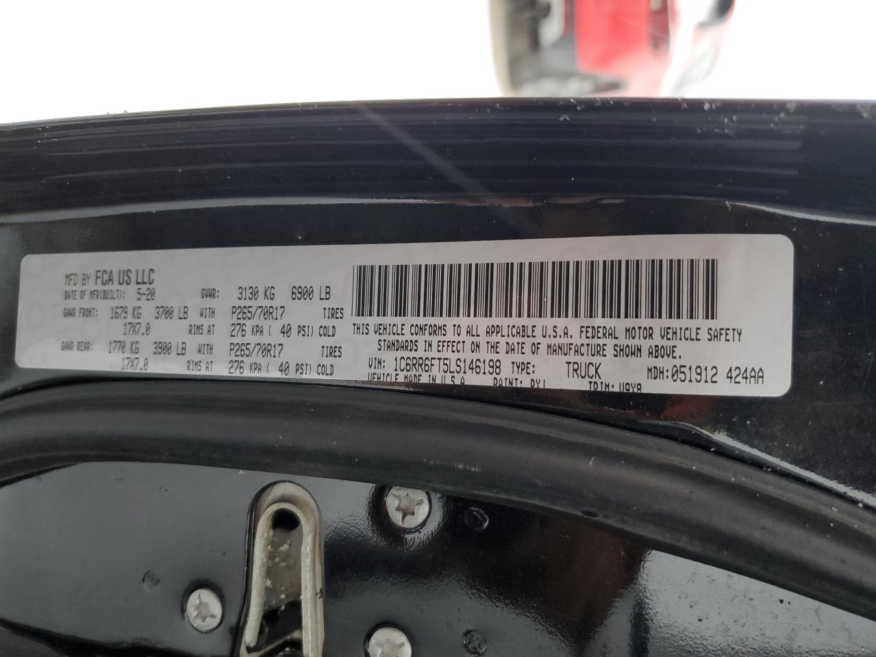 2020 RAM 1500 - Image 12