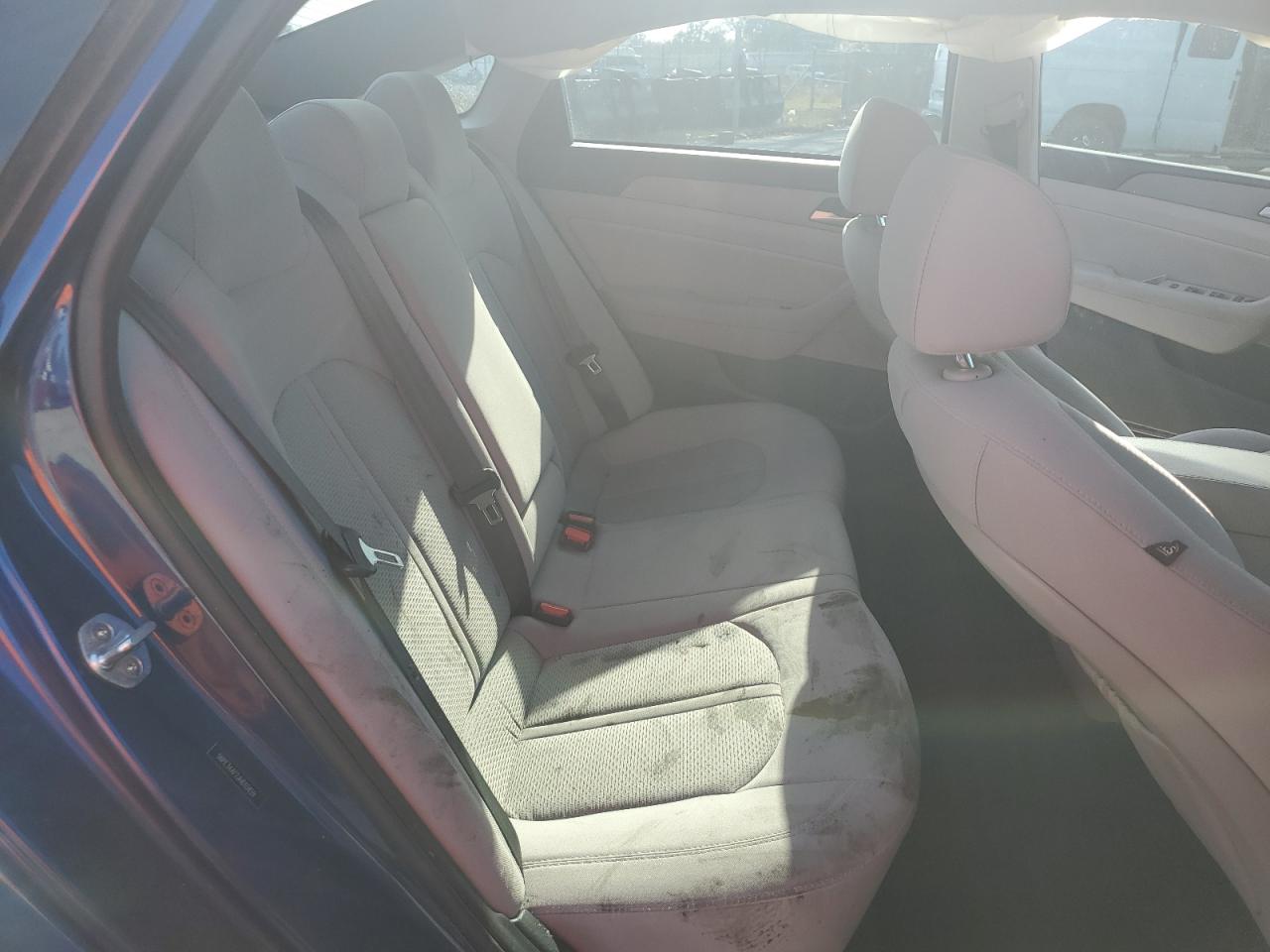 2018 Hyundai Sonata - Image 10