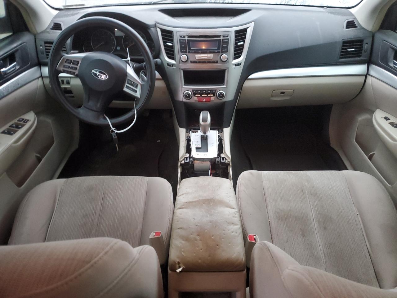 2014 Subaru Outback - Image 8