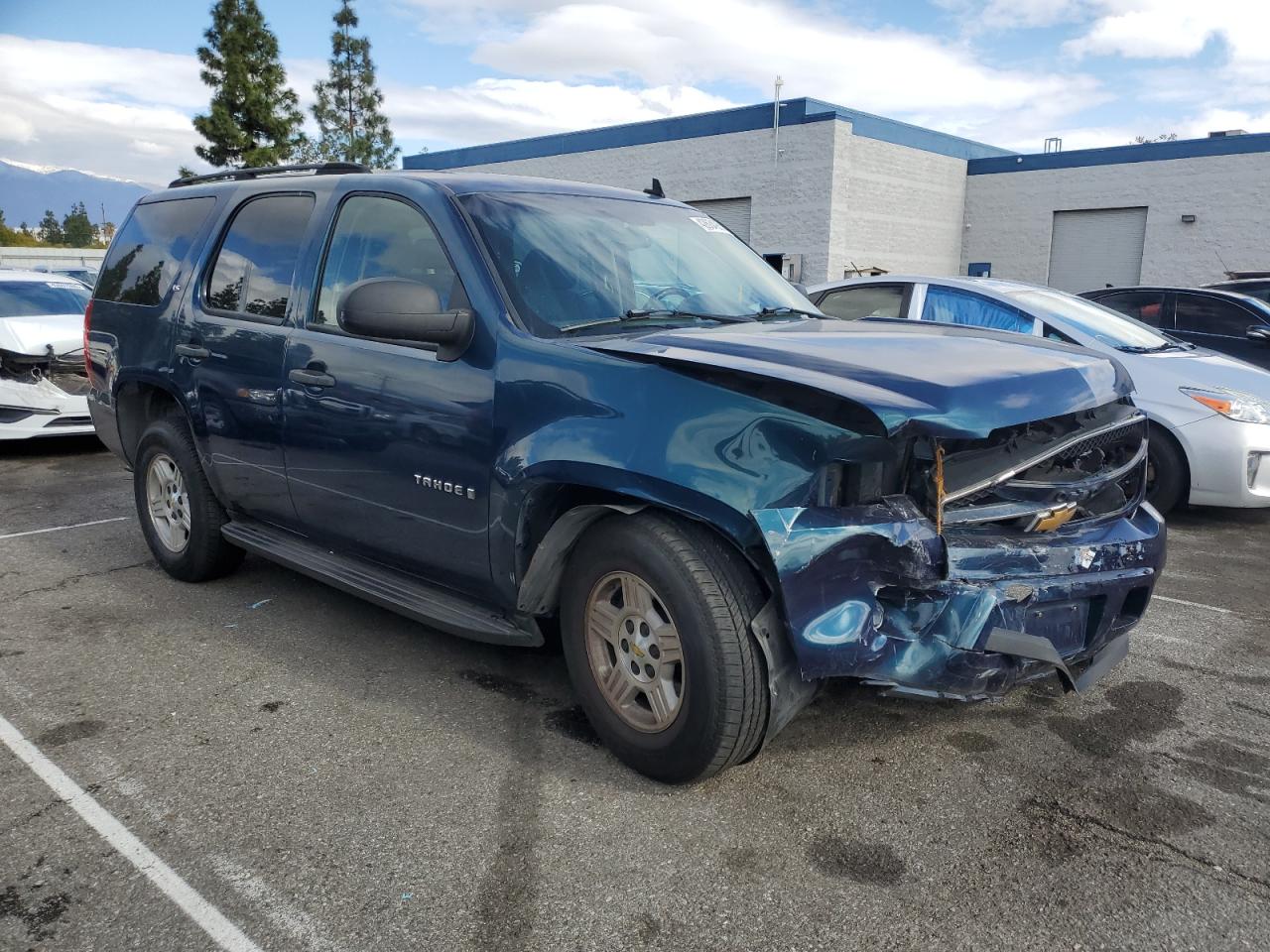 2007 Chevrolet Tahoe - Image 4