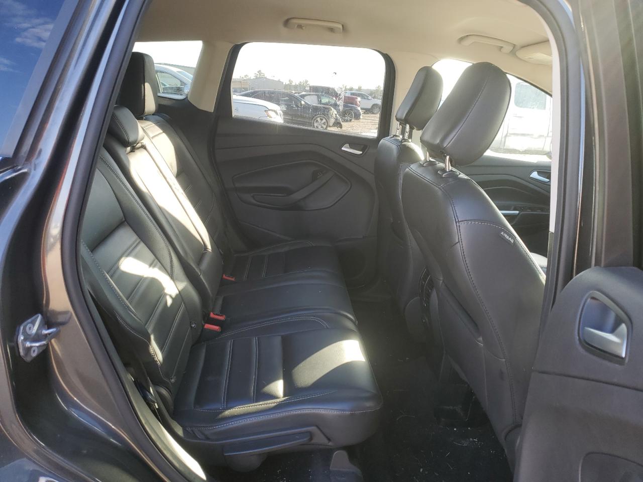 2019 Ford Escape - Image 11
