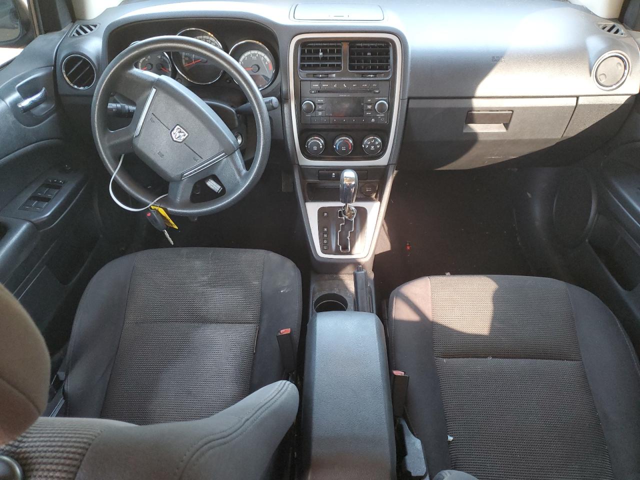 2011 Dodge Caliber - Image 8